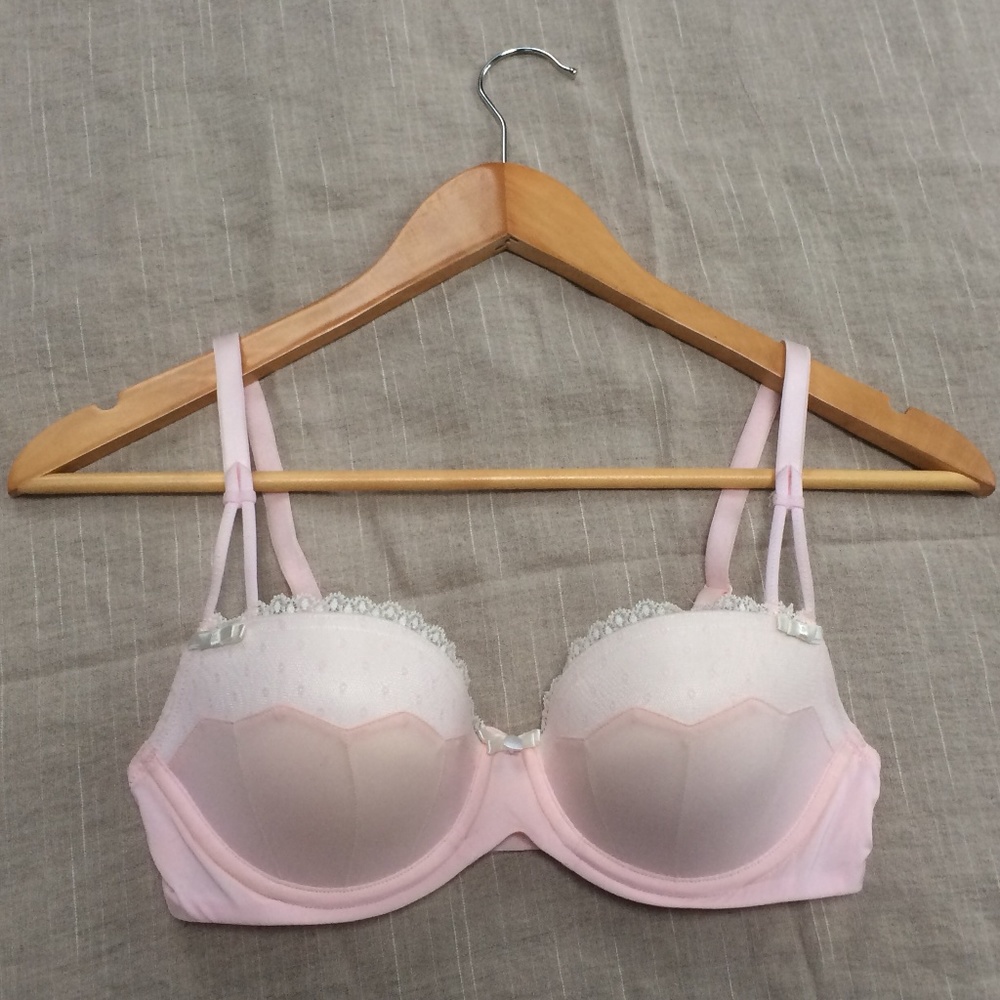 **SALE** 34C Light Pink Lace Push-Up Bra